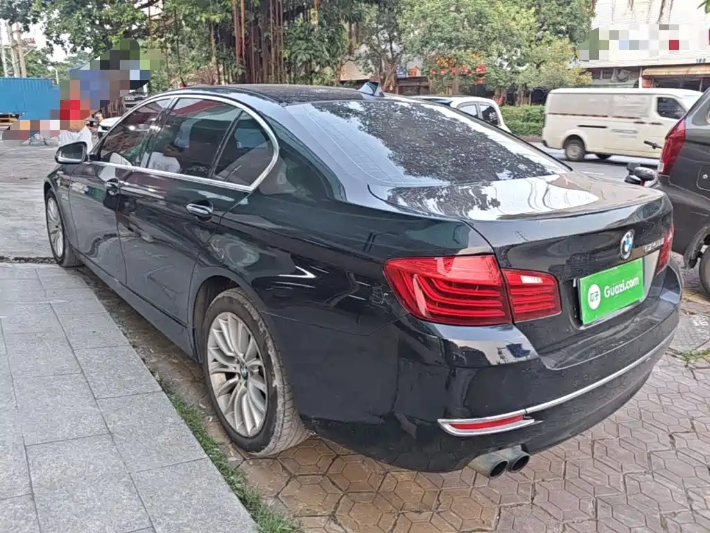 BMW 5 Series — миниатюра 5