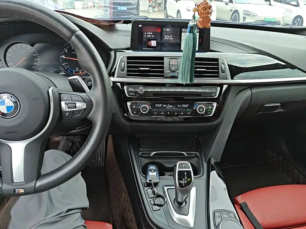 BMW 3 Series GT — миниатюра 10