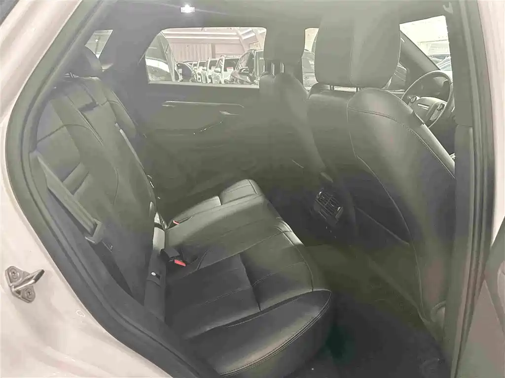 Land Rover Evoque — миниатюра 16