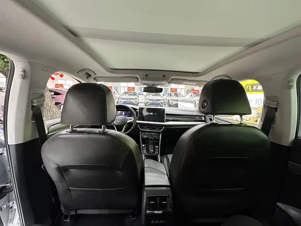 Volkswagen Sagitar — миниатюра 13