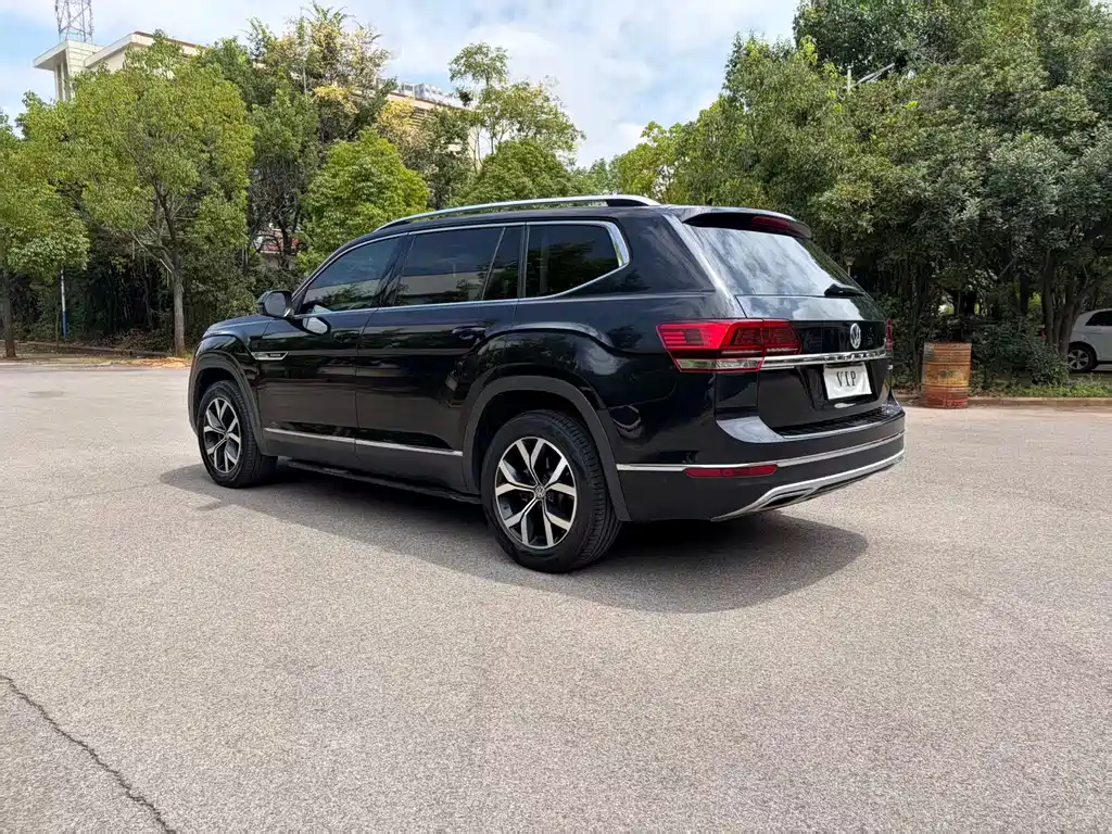Volkswagen Teramont — миниатюра 9