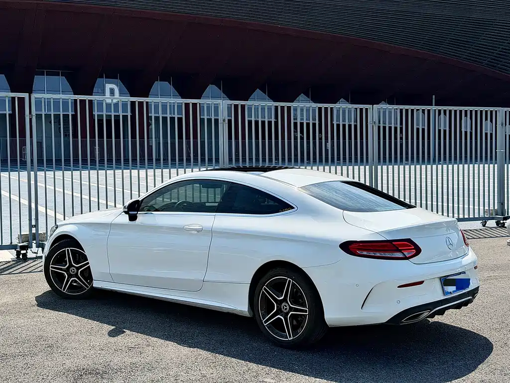 Mercedes-Benz C-Class (Import) — миниатюра 6