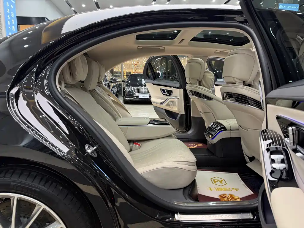 Mercedes-Benz S-Class — миниатюра 9