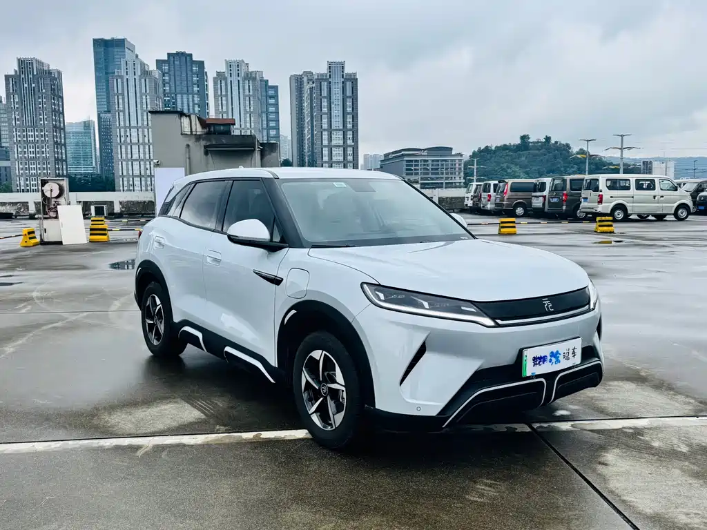 BYD Yuan UP — миниатюра 8