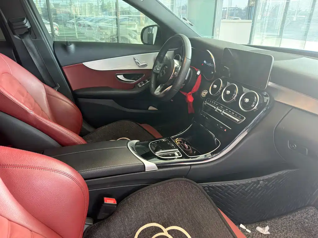 Mercedes-Benz C-Class — миниатюра 7