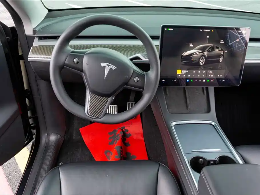 Tesla Model Y — фотографии объявления, Фото 18