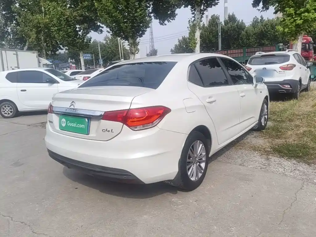 Citroen C4L — миниатюра 7