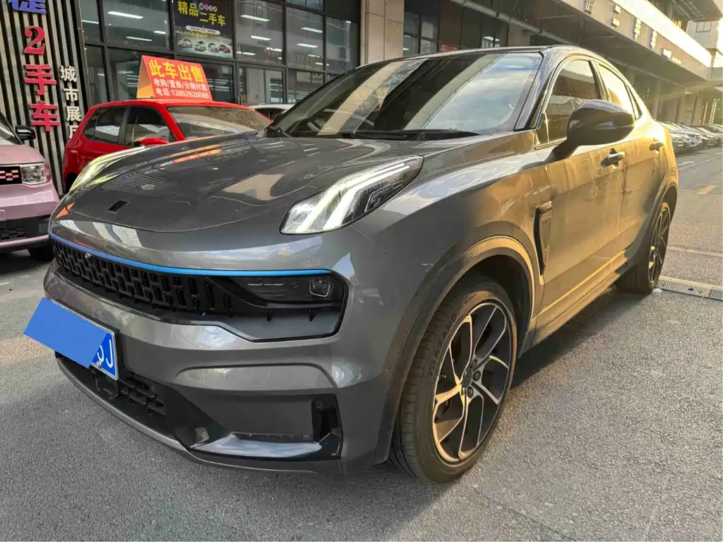 Lynk & Co 05
