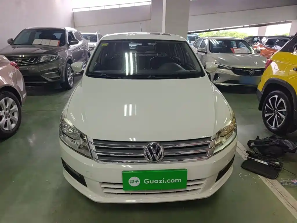 Volkswagen Santana — миниатюра 3