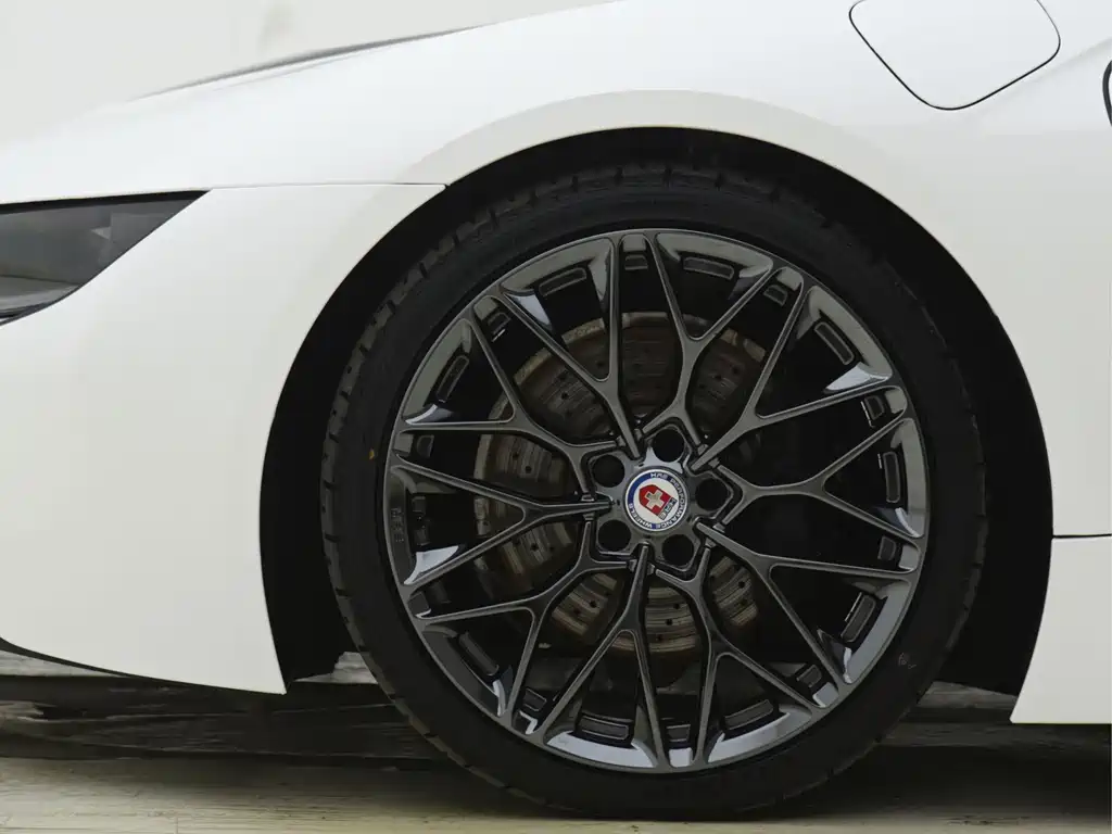 BMW i8 — миниатюра 3