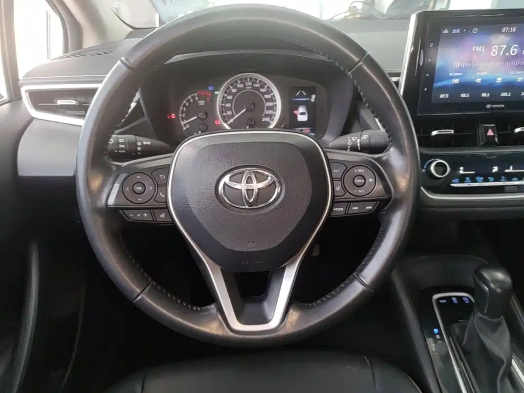 Toyota Corolla — миниатюра 11