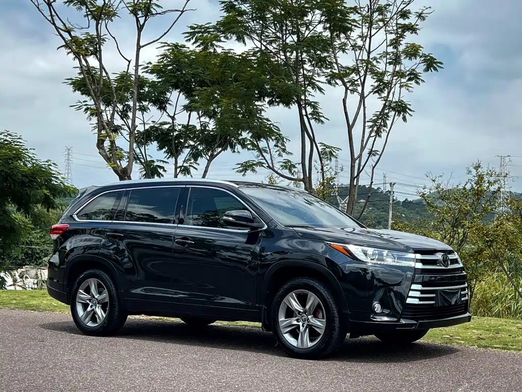 Toyota Highlander — миниатюра 3