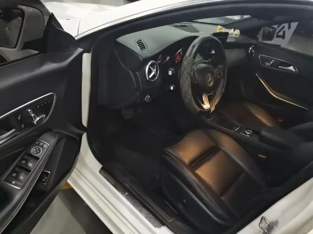 Mercedes-Benz CLA (Import) — миниатюра 16
