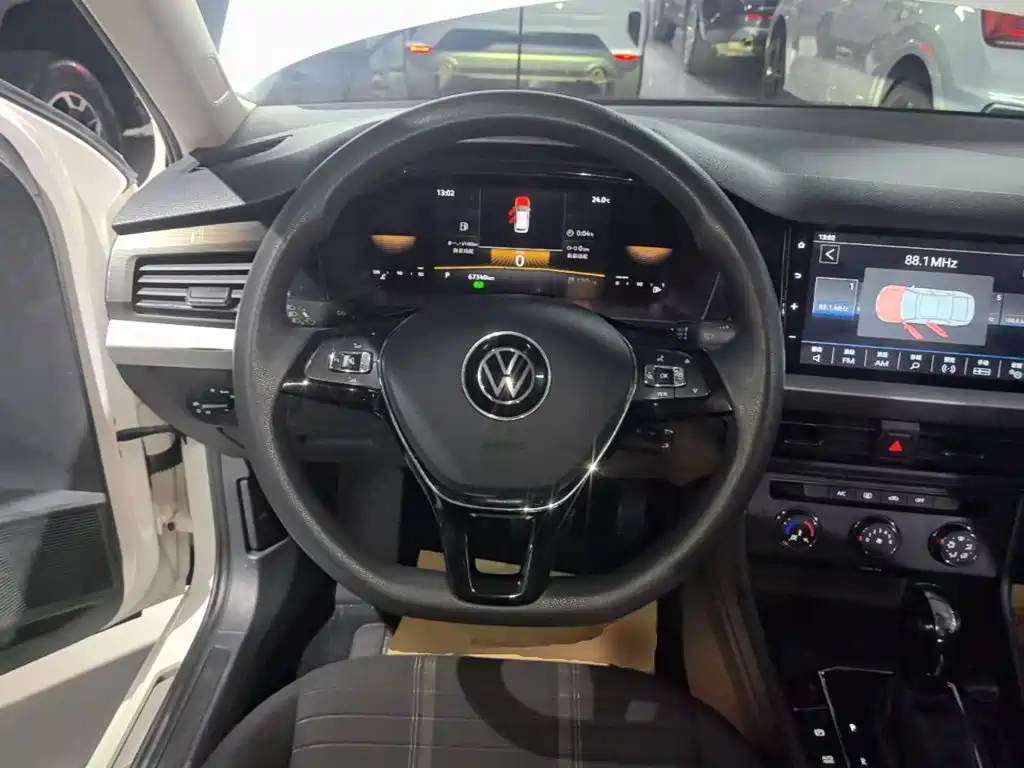 Volkswagen Lavida — миниатюра 11
