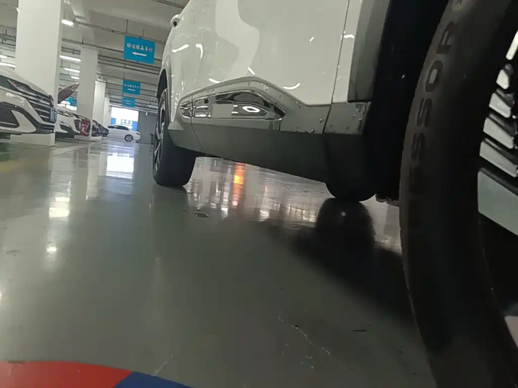Geely Boyue — миниатюра 21