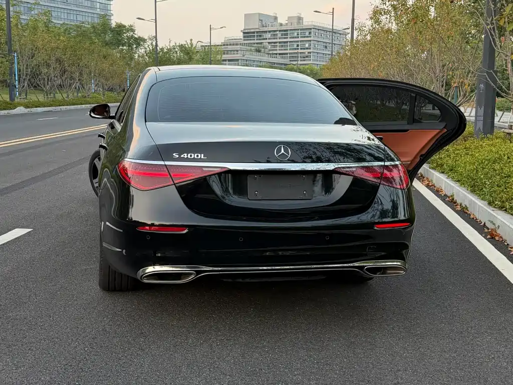Mercedes-Benz S-Class — миниатюра 10