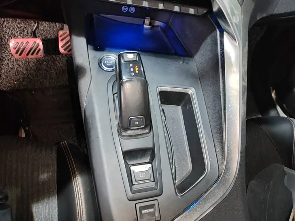 Peugeot 4008 — миниатюра 10