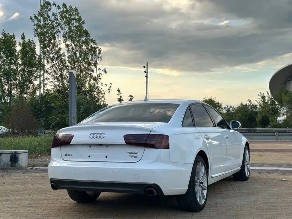 Audi A6L — миниатюра 4