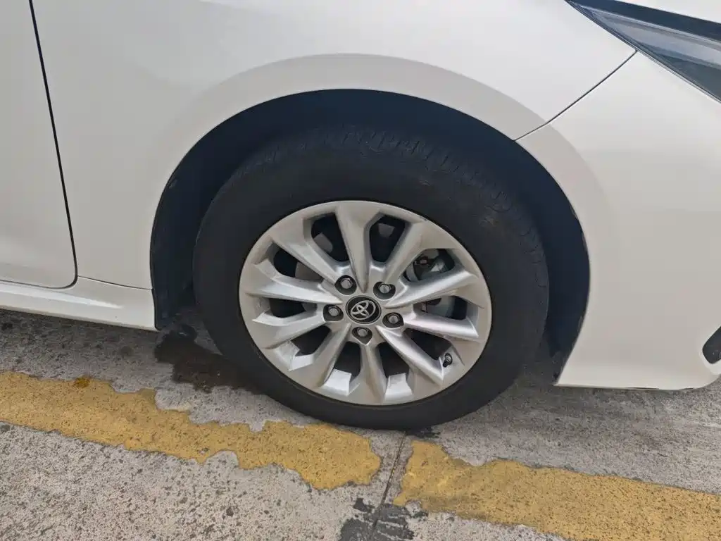 Toyota Corolla — миниатюра 24
