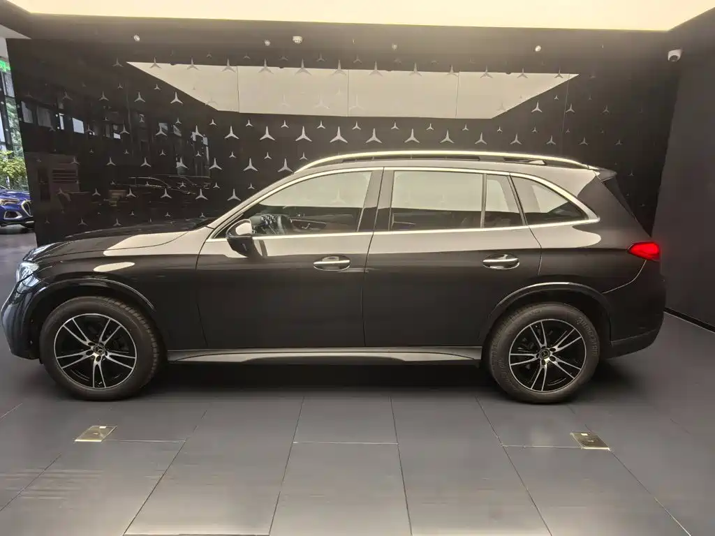 Mercedes-Benz GLC 2025 GLC 260 L 4MATIC Luxury