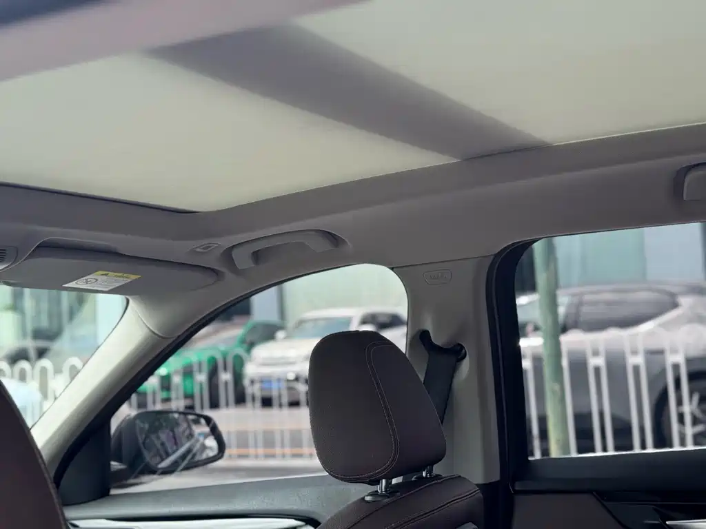 BMW X1 — миниатюра 15