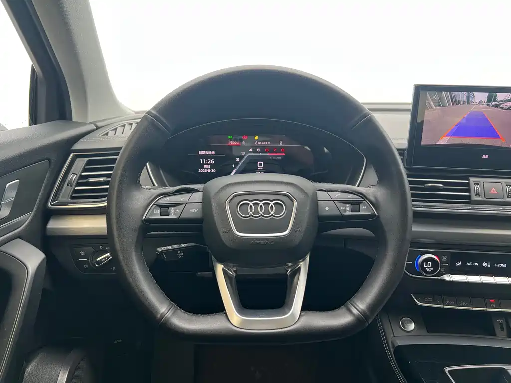 Audi Q5L — миниатюра 6