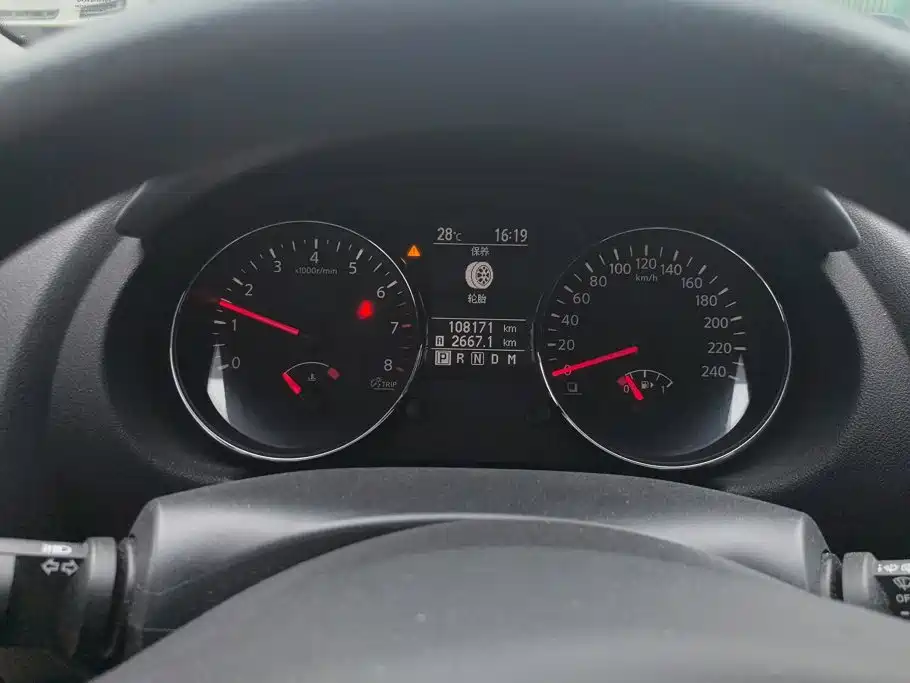 Nissan Qashqai — миниатюра 14
