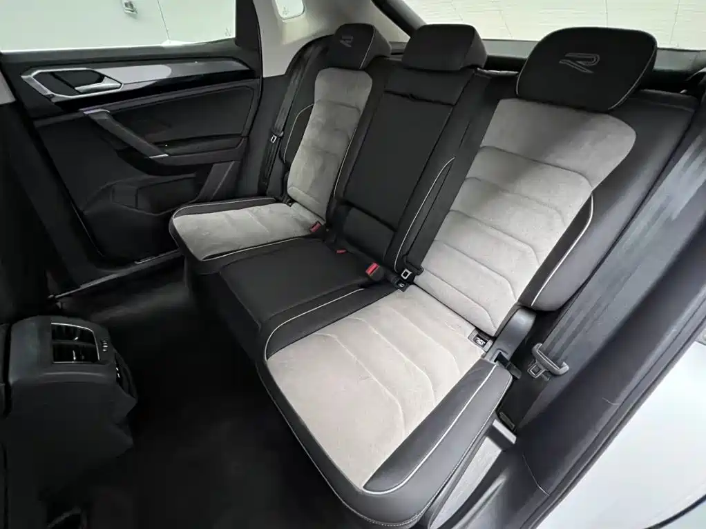 Volkswagen Tayron X 330TSI 2WD Premium Connected Edition, фото 14