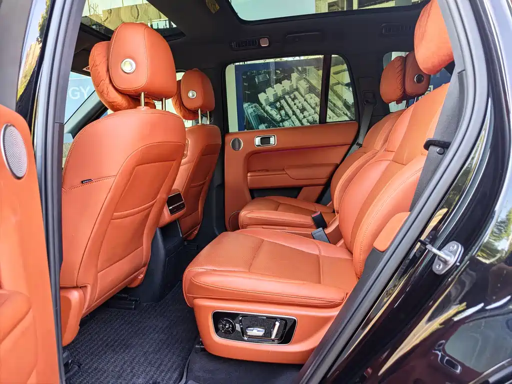 Li Auto Li L8 — миниатюра 11