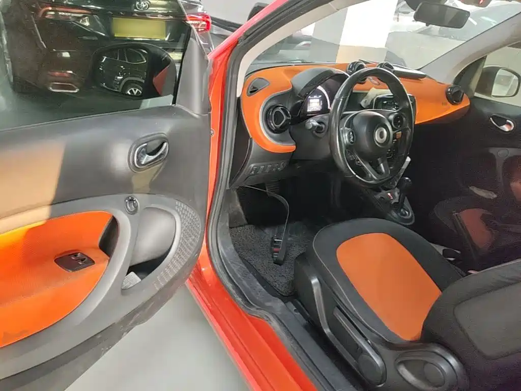 smart Smart Fortwo — миниатюра 16