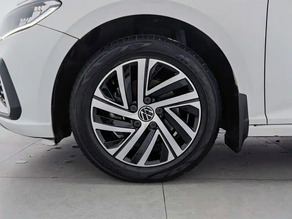 Volkswagen Lavida — миниатюра 17