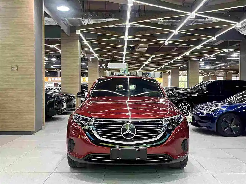 Mercedes-Benz EQC — миниатюра 11