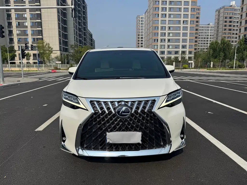 Lexus LM — миниатюра 2