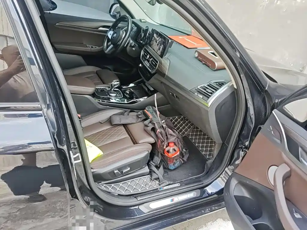 BMW X3 — миниатюра 9