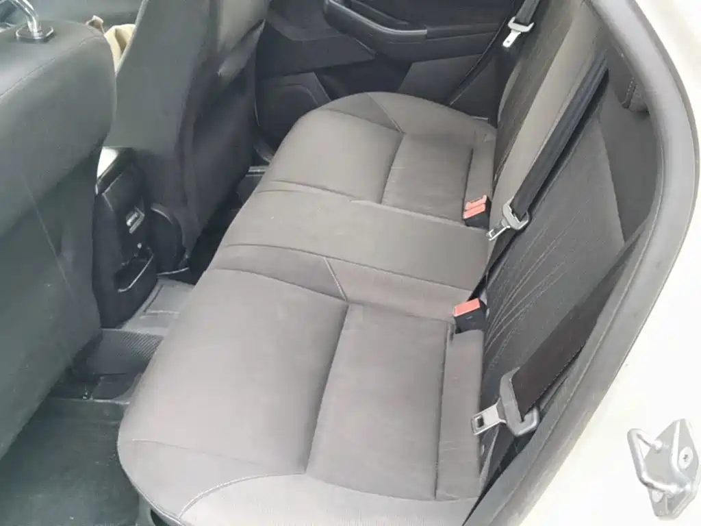 Ford Focus — миниатюра 17