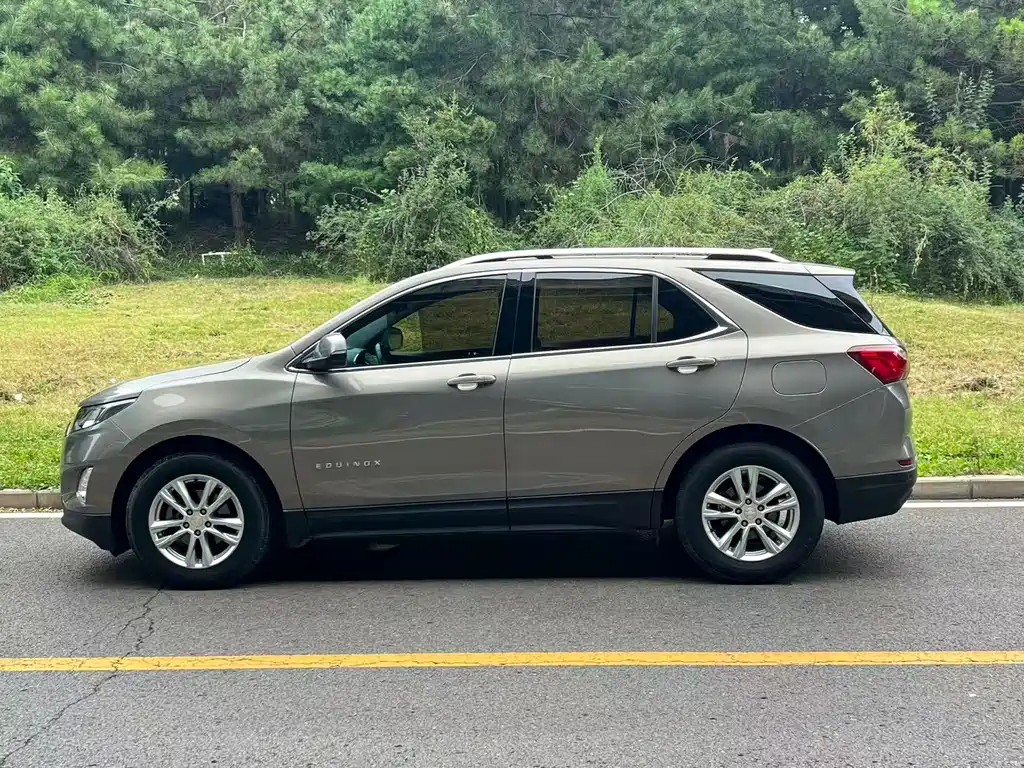 Chevrolet Equinox 2019 535T AT V