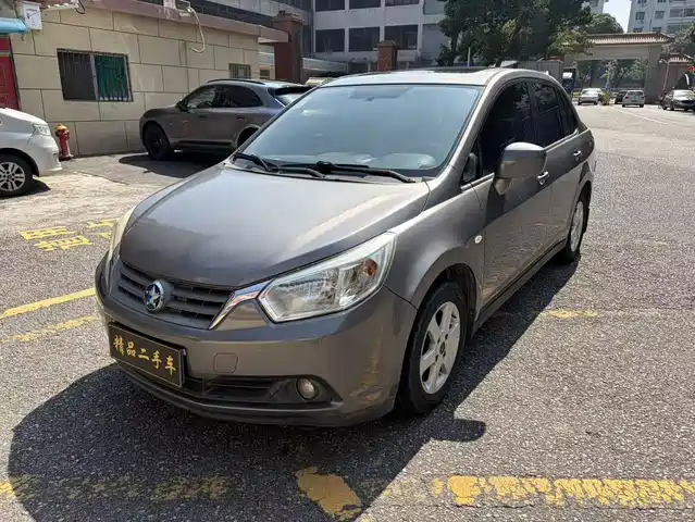 Venucia D50