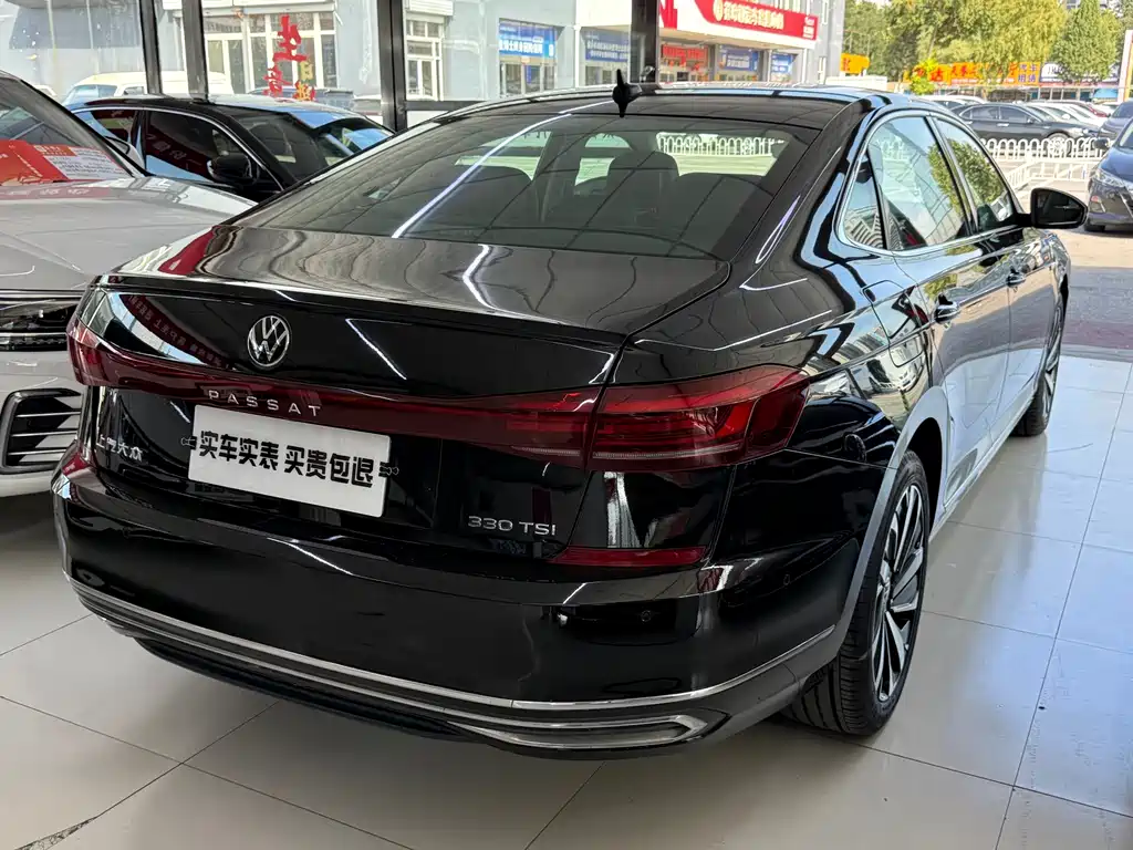 Volkswagen Passat — миниатюра 13