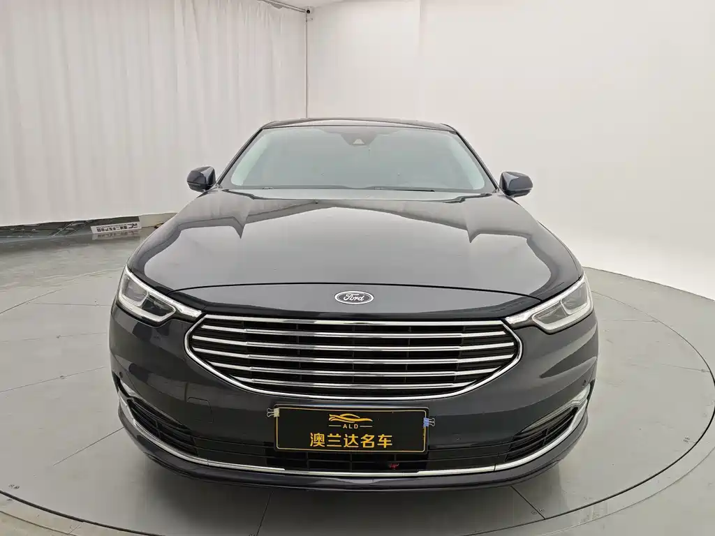Ford Taurus — миниатюра 3