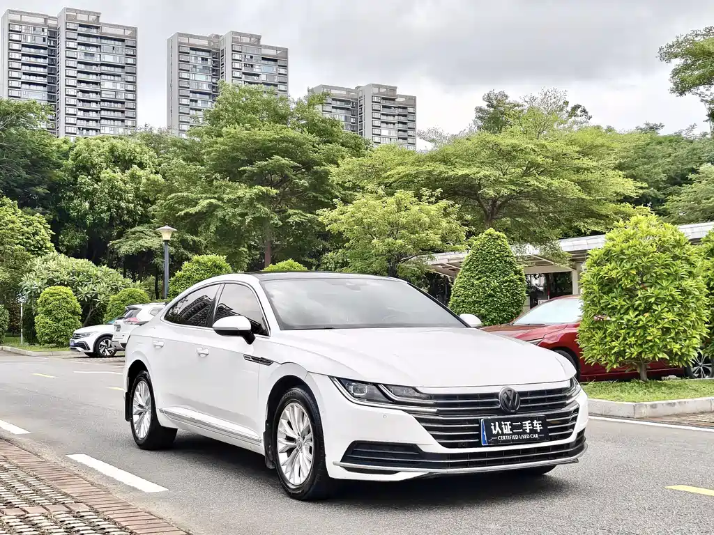 Volkswagen FAW - Passat CC CC 2020 330TSI VI