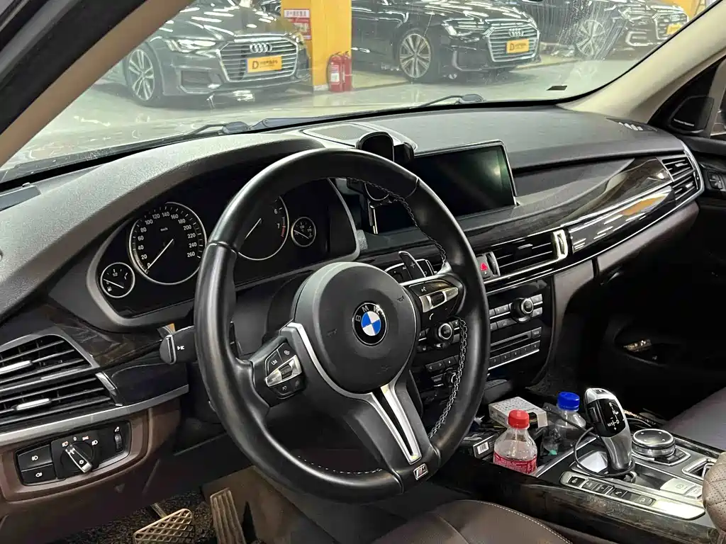 BMW X5 (Import) — миниатюра 6