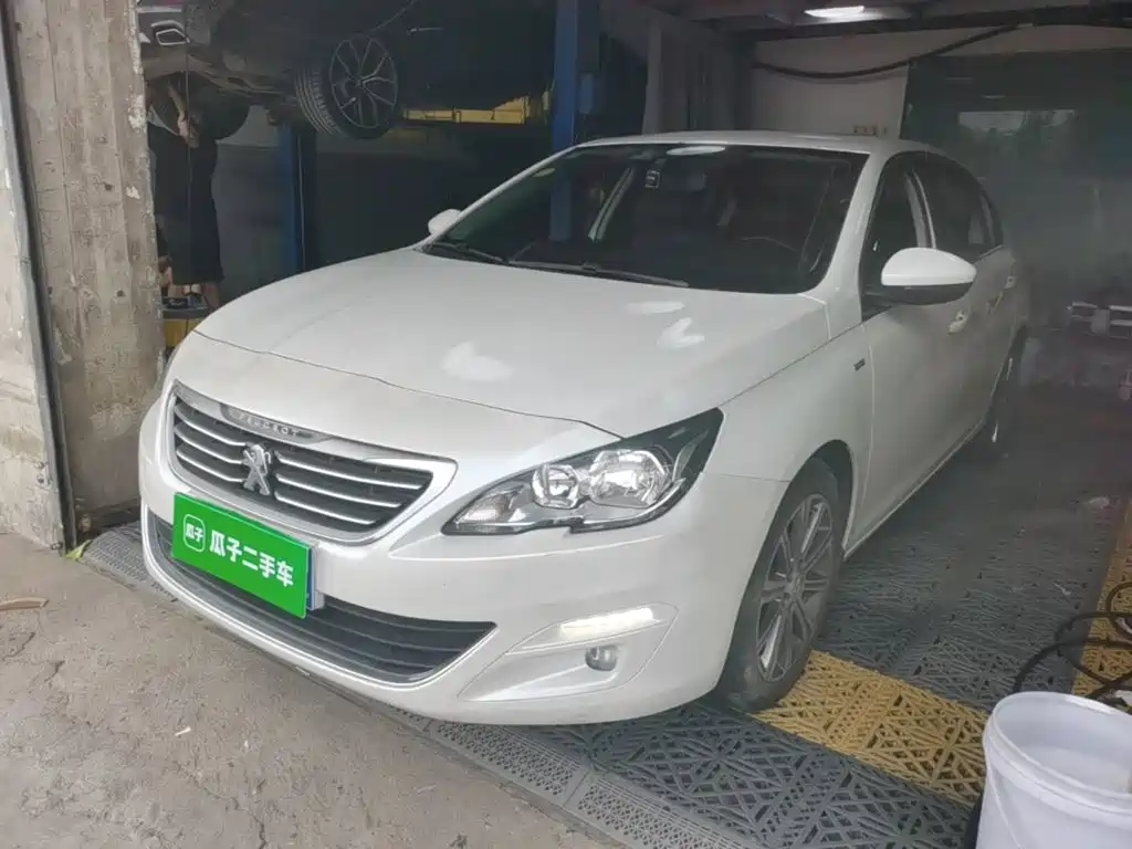 Peugeot 408 — миниатюра 2