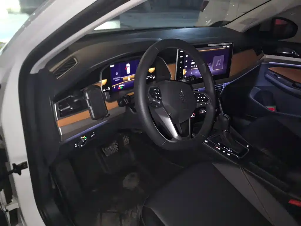 Volkswagen Bora — миниатюра 6