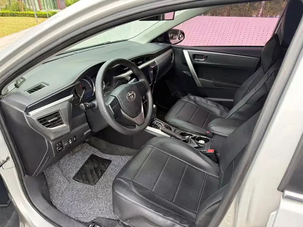 Toyota Corolla — миниатюра 4