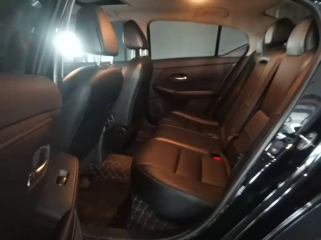 Nissan Sylphy — миниатюра 17