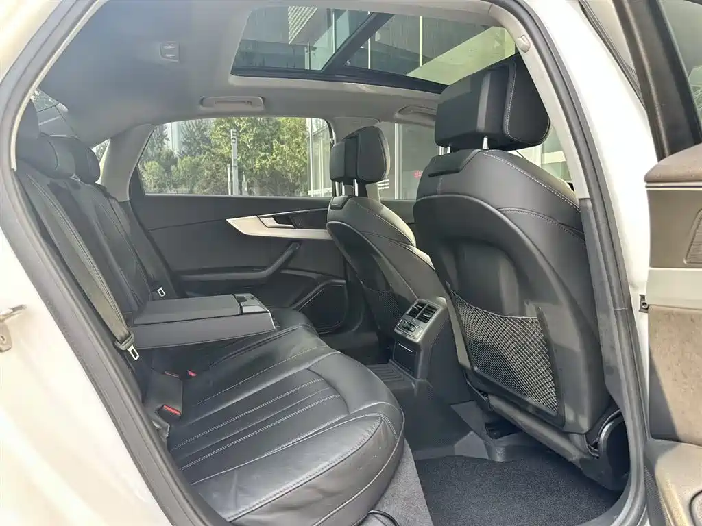 Audi A4L — миниатюра 9
