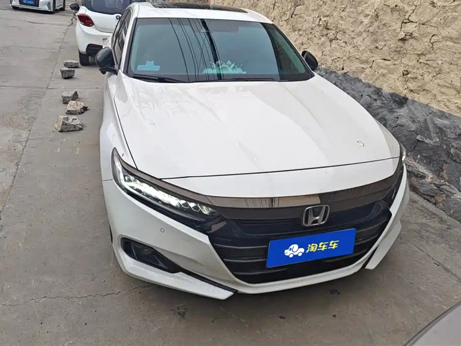 Honda Accord 2022 260TURBO Luxury