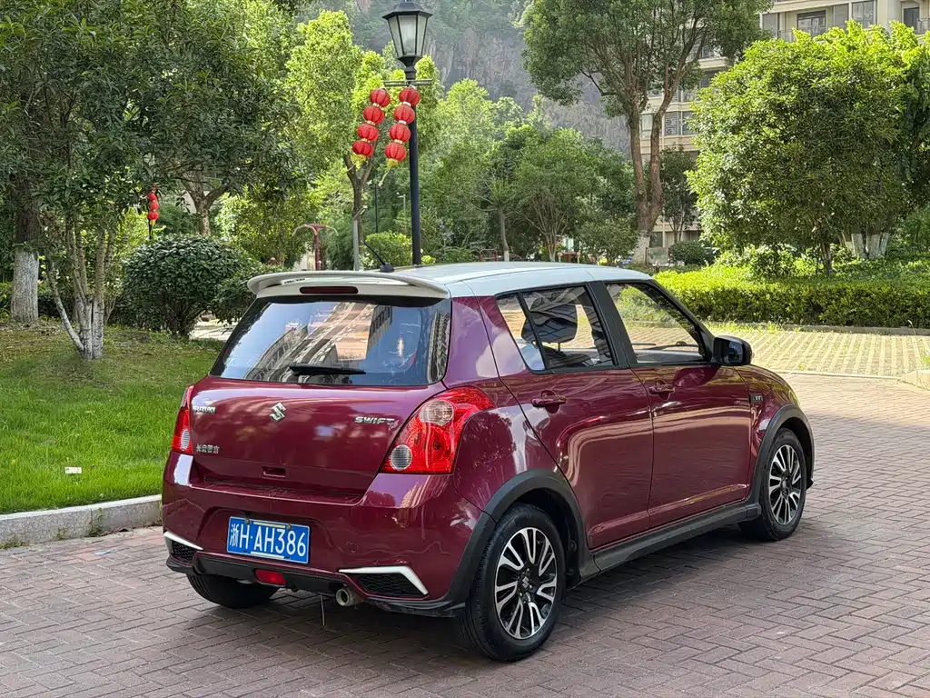 Suzuki Swift — миниатюра 4