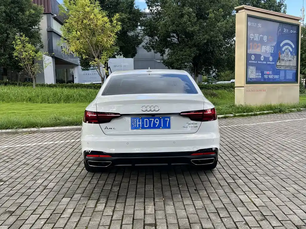 Audi A4L — миниатюра 10