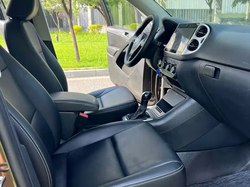 Volkswagen Tiguan — миниатюра 8